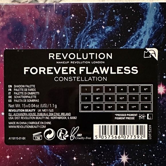 Revolution Galaxy Eyeshadow Palette - Picture 2 of 8